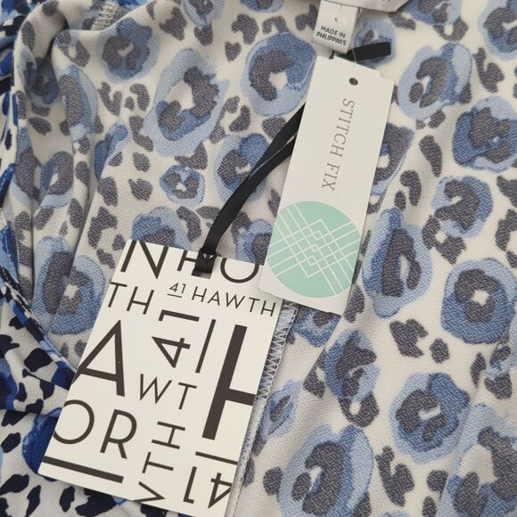 41 Hawthorn Blue and White Floral Wrap Sleeveless Blouse Top Size Large - Picture 4 of 8